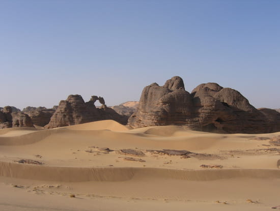 صور من الصحراء الجزائرية * غرداية * تمنراست ...* Autres-deserts-tamanrasset-algerie-1722528339-967444