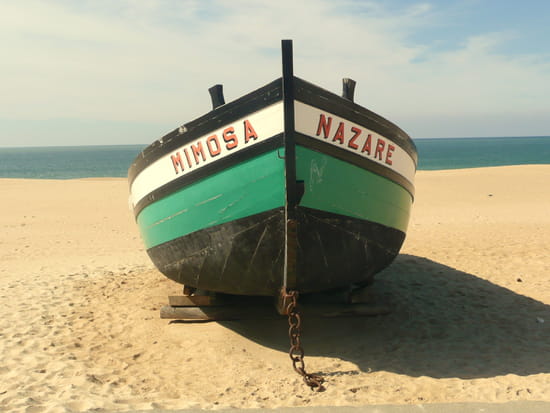 Nazaré au Portugal - Barque.