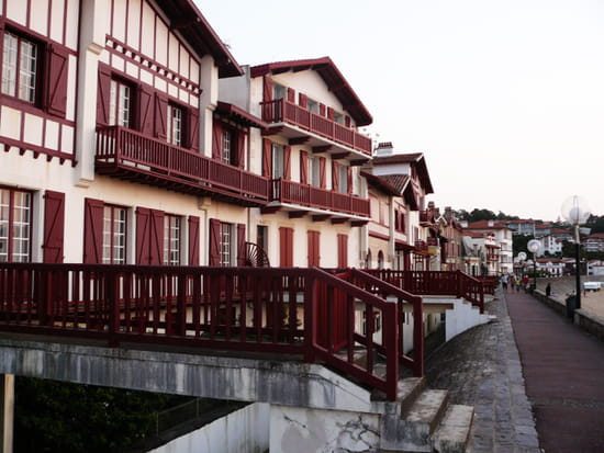 Maisons du front de mer Maisons du front de mer - À Saint-Jean de Luz