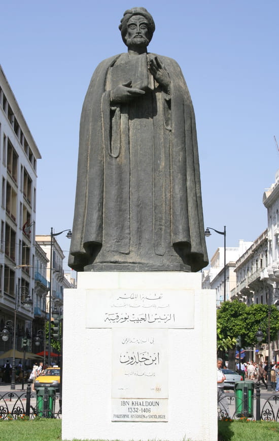 http://image-photos.linternaute.com/image_photo/550/ibn-khaldoun-1378498745-1074506.jpg