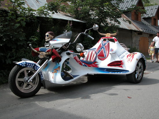Dodge Tomahawk For Sale >> New Motorcycle: Moto 3 roues Dodge Tomahawk For Sale >> New Motorcycle: Moto 3 roues
