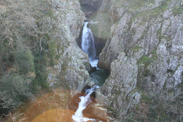 Cascade d'Arifat par chantal vast sur L'Internaute