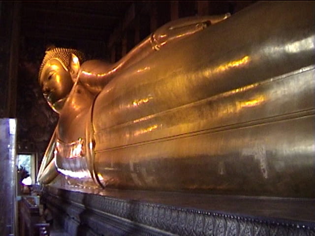 Bouddha (position couché)