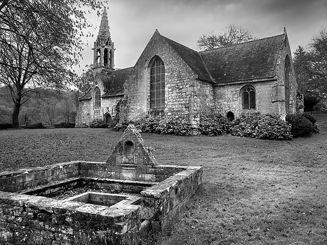 Chapelle et fontaine de Saint-Urlo