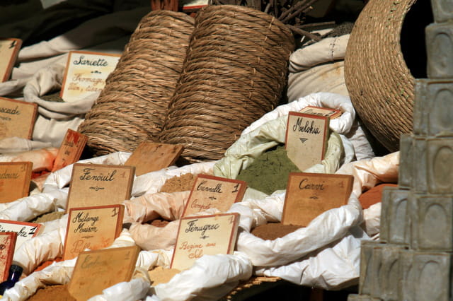 Comptoir aux épices