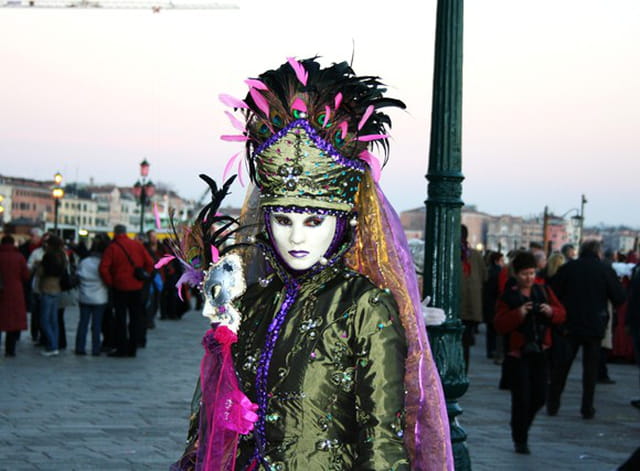 Costume de fête
