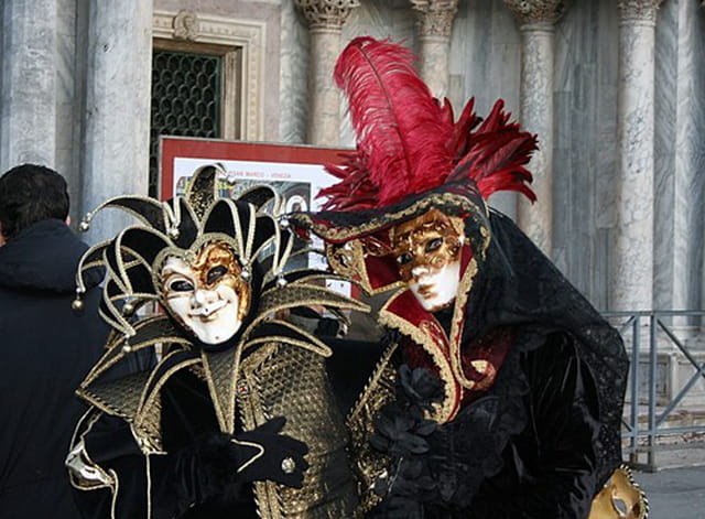 Costume de fête