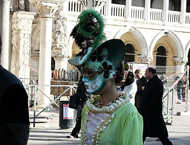 Costume de fête