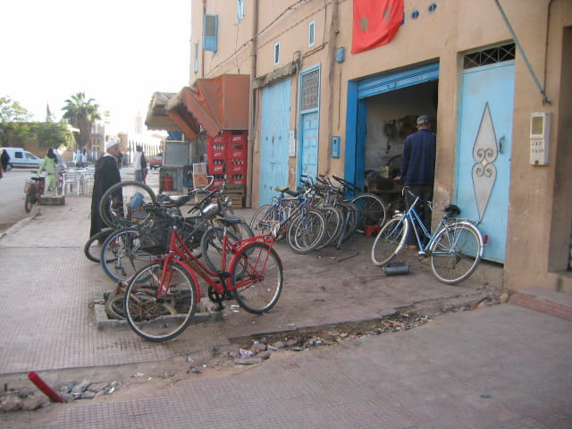 DEUX ROUES