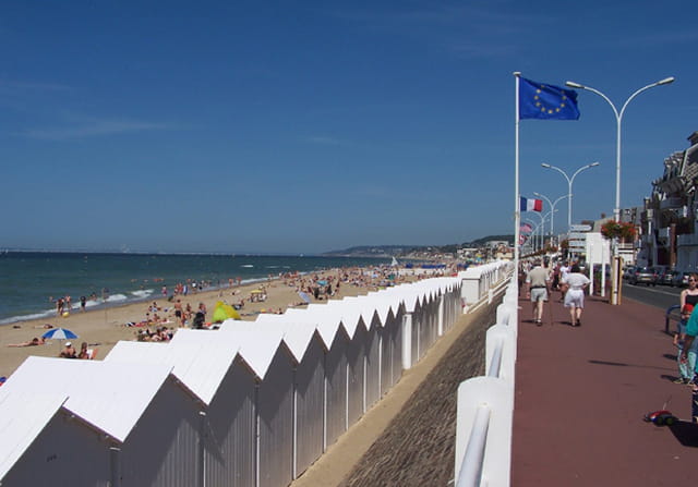 Digue et cabines