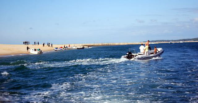 en bateau devant le banc d'Arguin