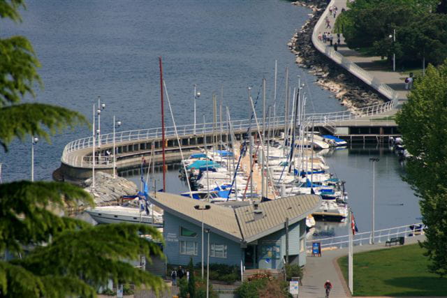 L'arrivée au port de Thonon
