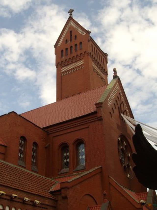 L'eglise rouge