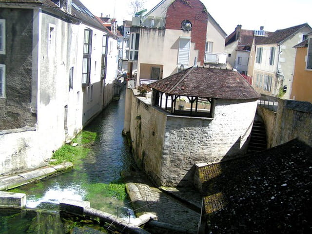 La fosse Dionne