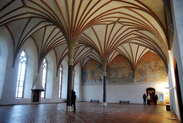 la plus grande salle du château Teutonique de Mareinbourg
