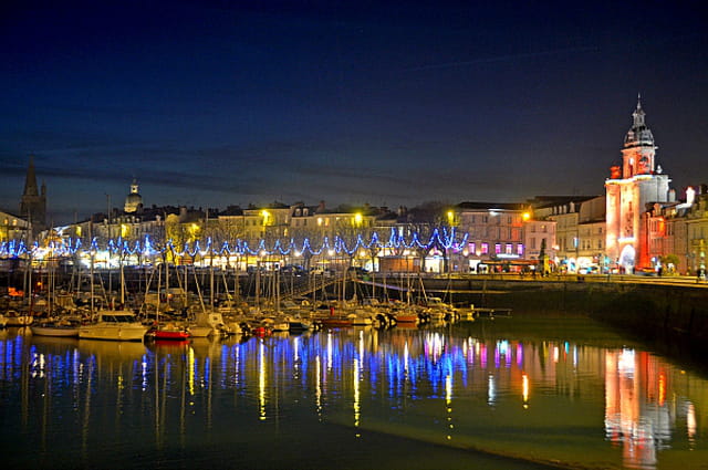 La Rochelle illuminée : le Vieux-Port