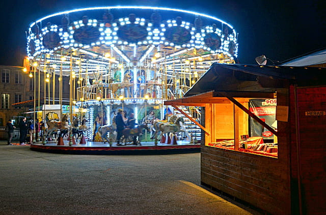 La Rochelle illuminée : place de Verdun