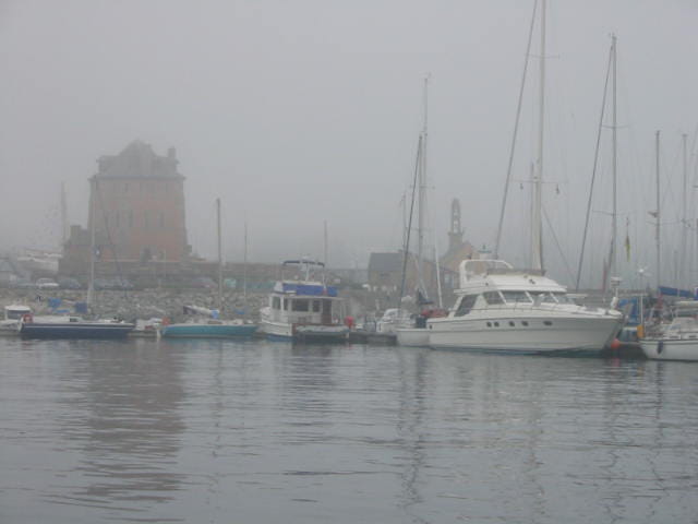 La tour vauban dans la brume