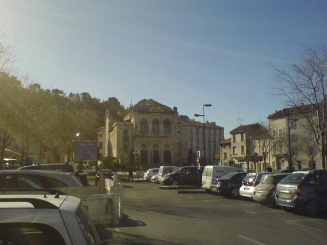 Le cours Aristide Briand