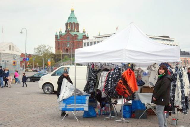 le marché sur le port d'Helsinki