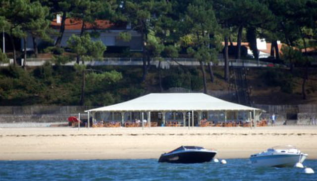 le restaurant sur la plage Peréire