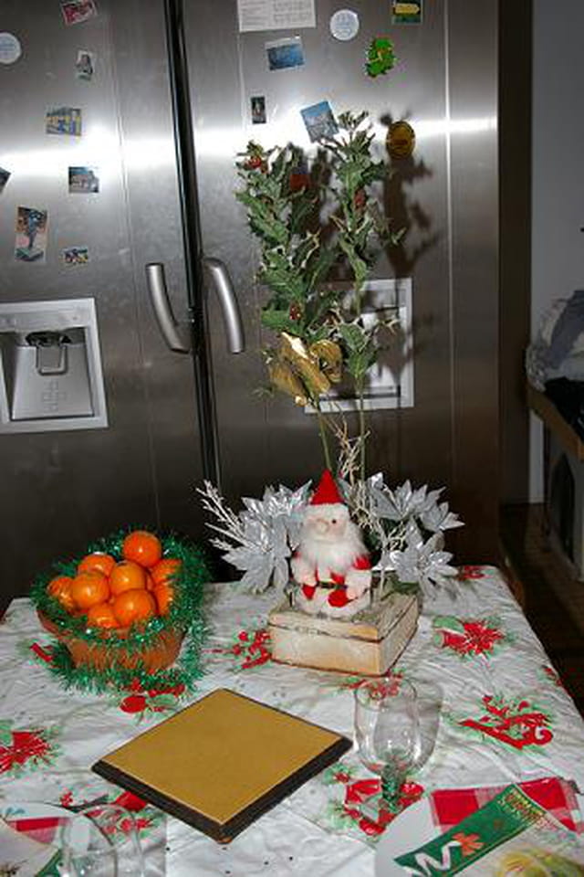Les décorations de table avec les mandarines de Noêl