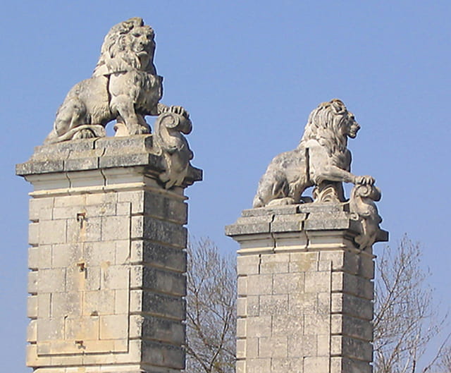 Les deux lions