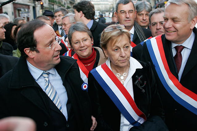 Manifestation des élus du PS contre la réforme de la carte judiciaire