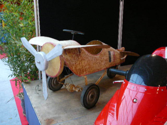 Modèle d'avion pour enfant