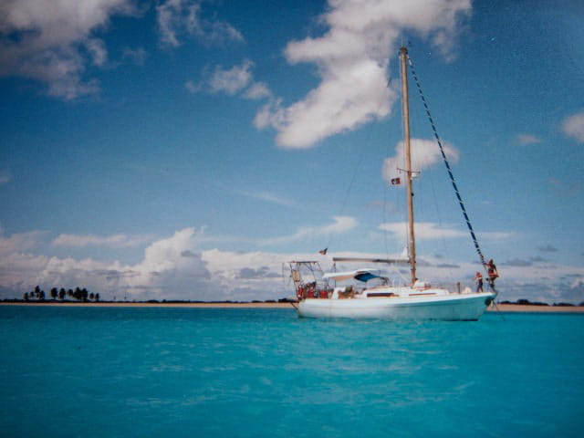 Nausicaa au mouillage à l'ile de Barbuda