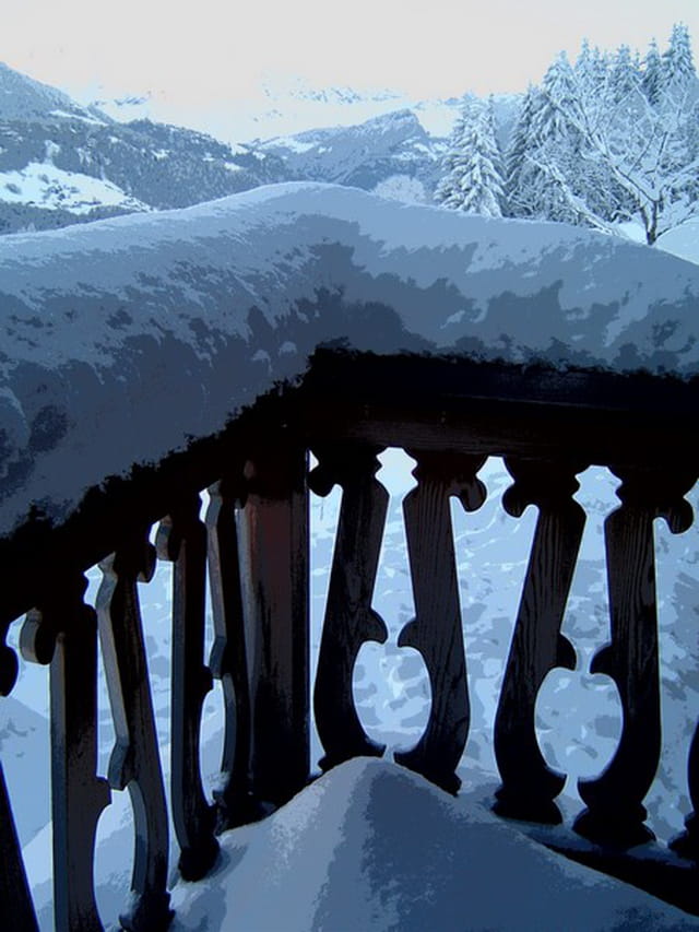 Neige bleue