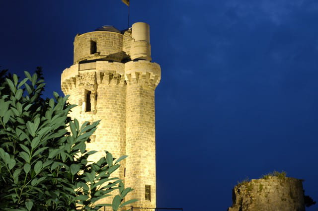 Nuit sur la tour