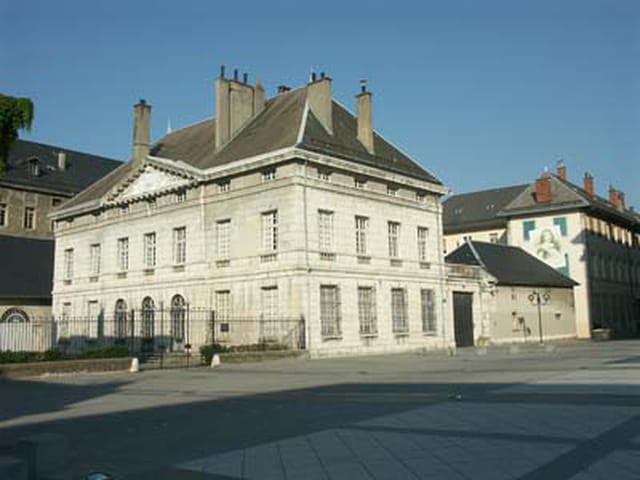 Place du palais