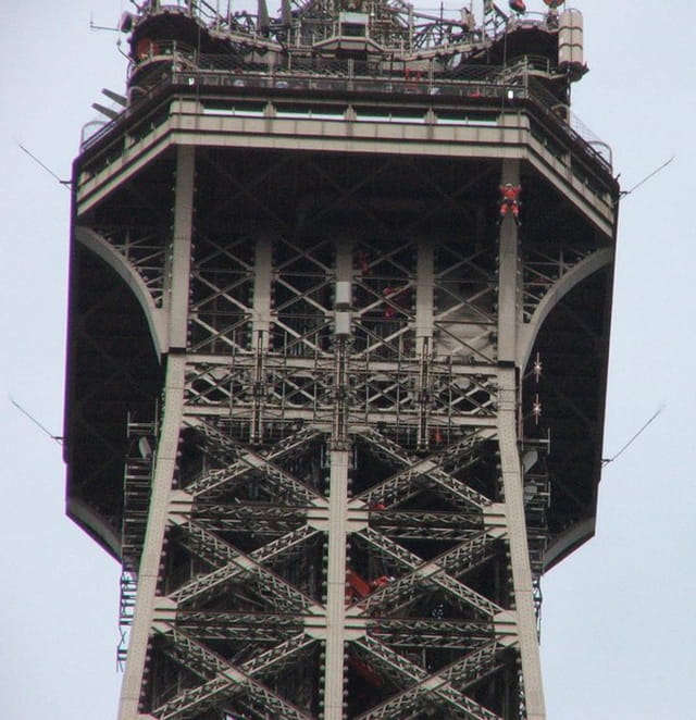 Pompiers à l'assaut de la tour
