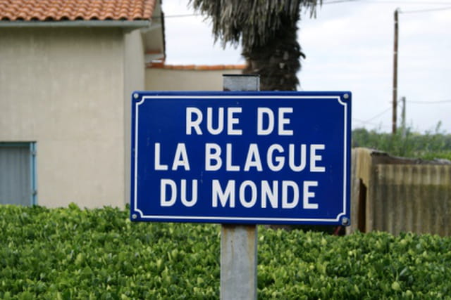 Rue de la Blague du Monde (Ã Arvert - Charente Maritime)