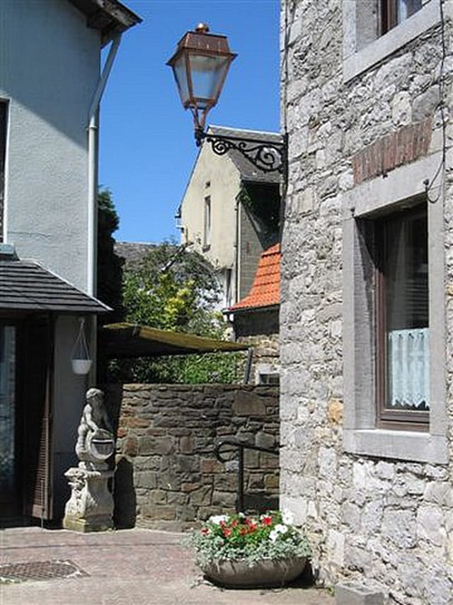 RUELLE