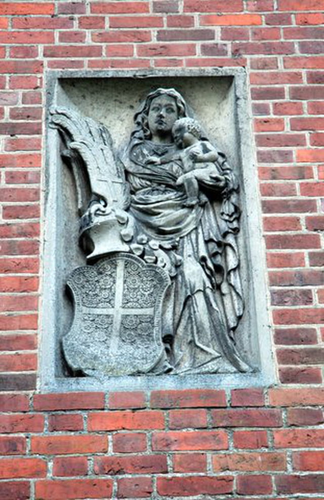 sculpture