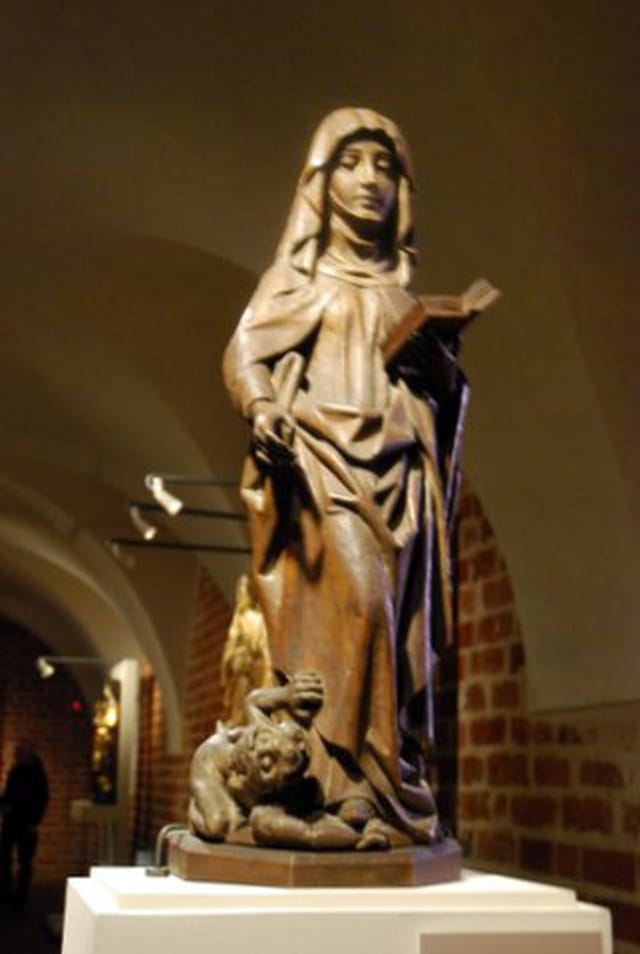statue du musée du château de Marienbourg