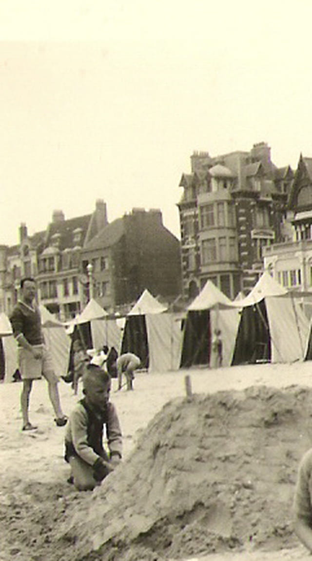 Sur la plage de Malo