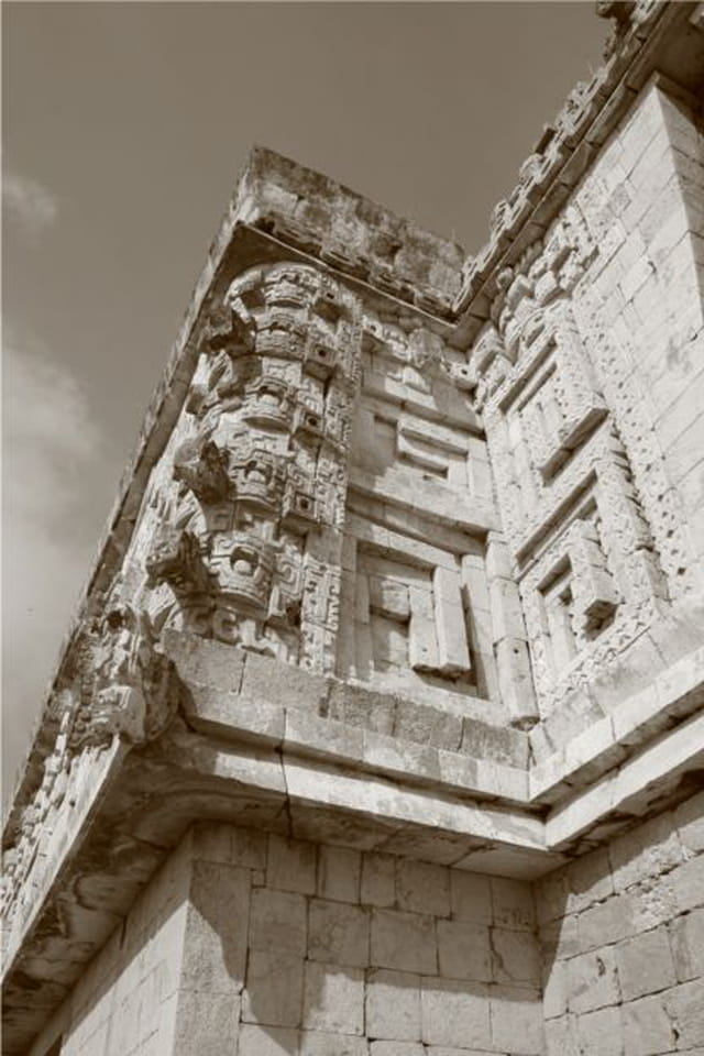 Temple maya