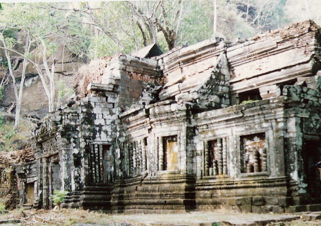 Vat phou