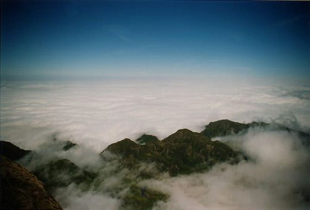Vue du sommet du pic du Midi