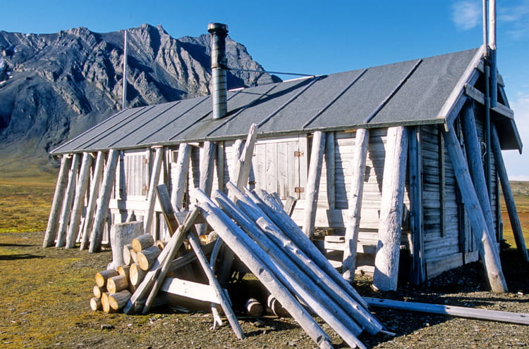 Image Bois Flotte : Cabane en bois flott?. par Alice AUBERT sur L’Internaute Image Bois Flotte : Cabane en bois flott?. par Alice AUBERT sur L’Internaute